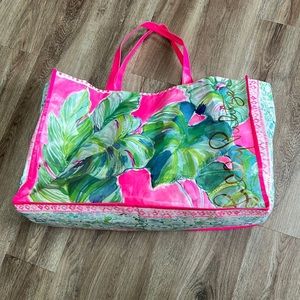 Lilly Pulitzer reusable bag